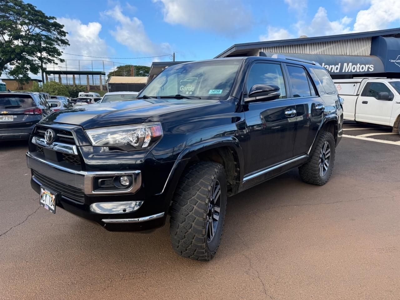 Toyota 4Runner Limited 4WD 2021
