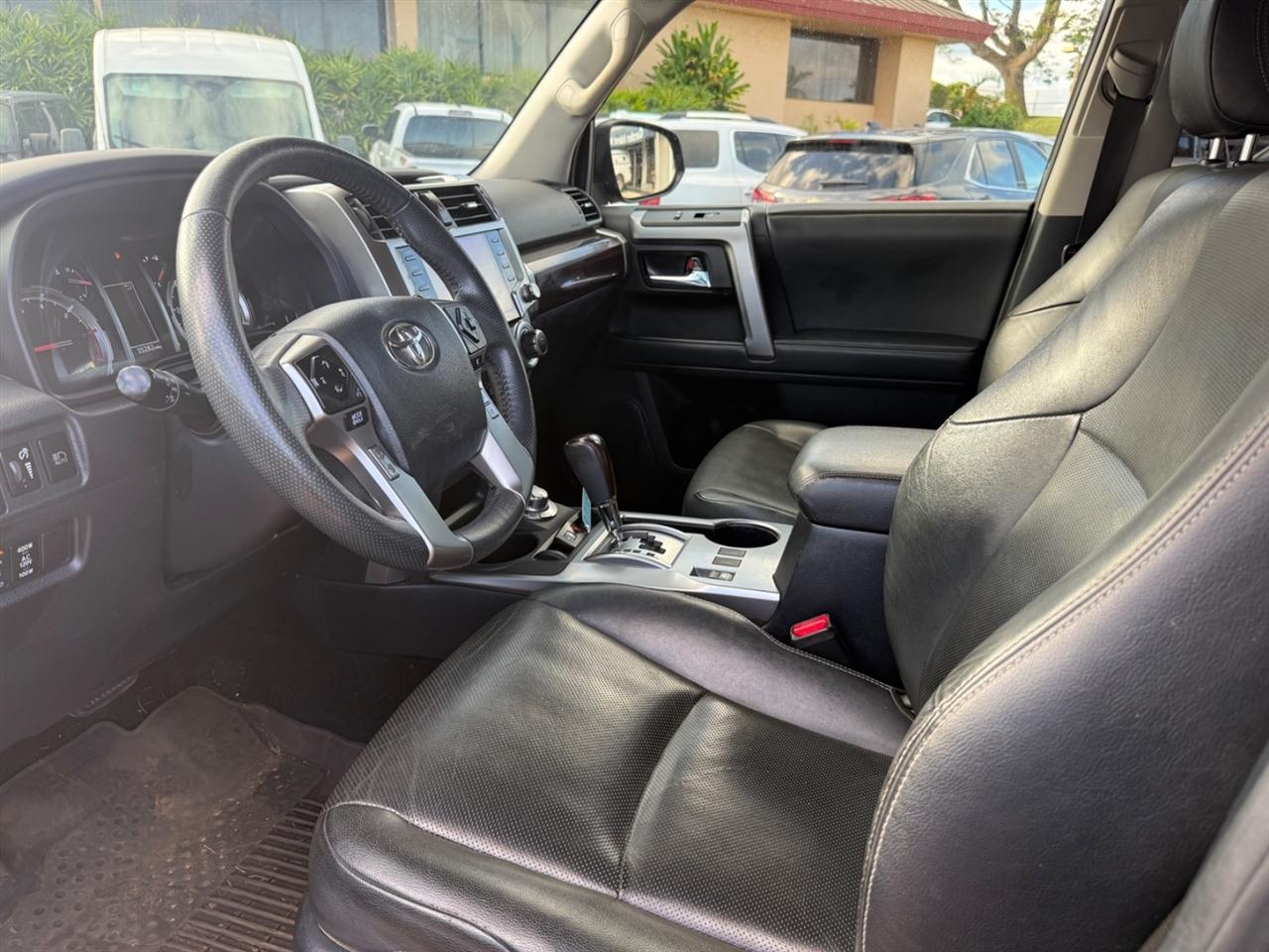Toyota 4Runner Limited 4WD 2021
