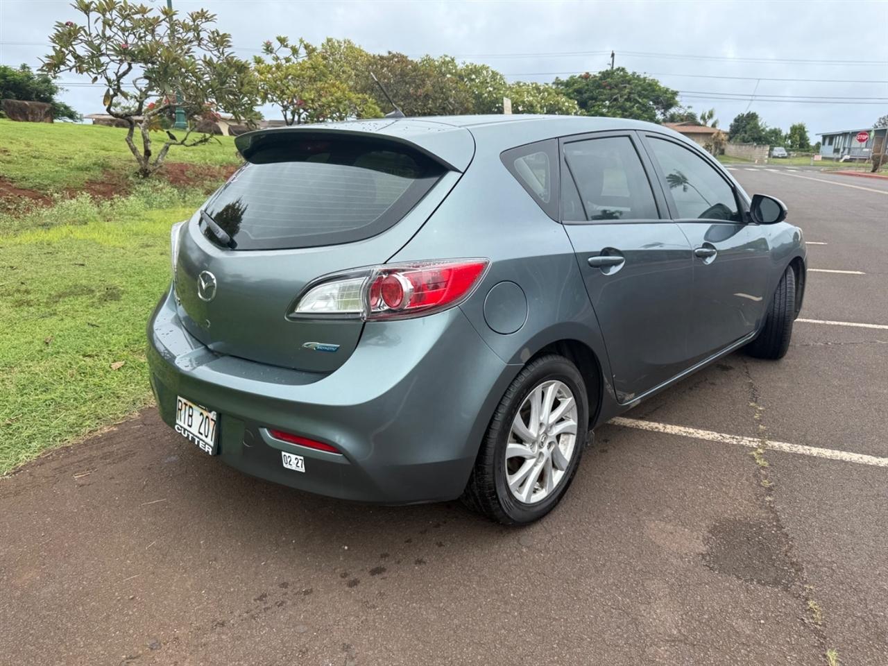 Mazda MAZDA3 I Grand Touring 5-Door 2012