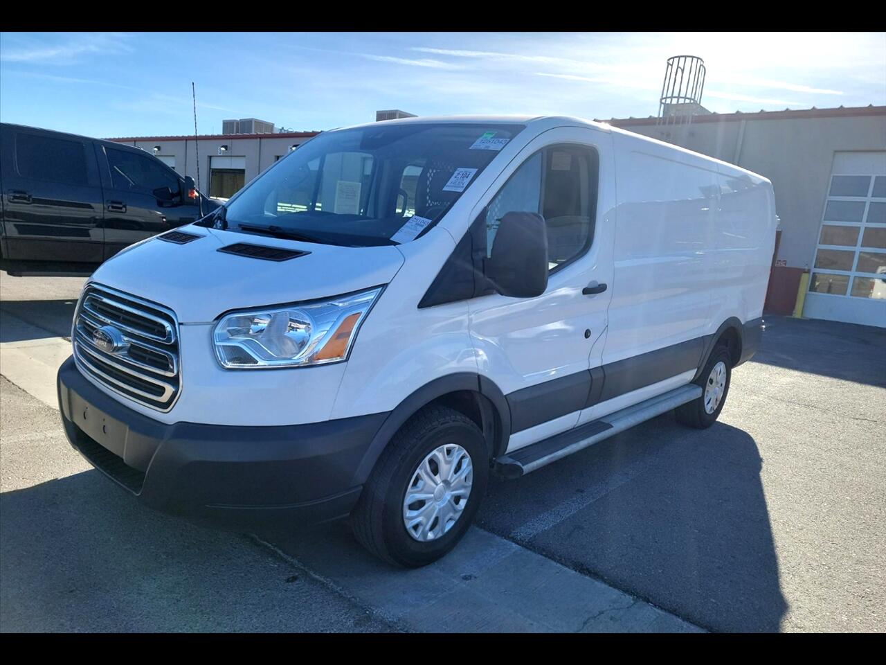 2018 Ford Transit 250 Van Low Roof 60/40 Pass.130-in. WB