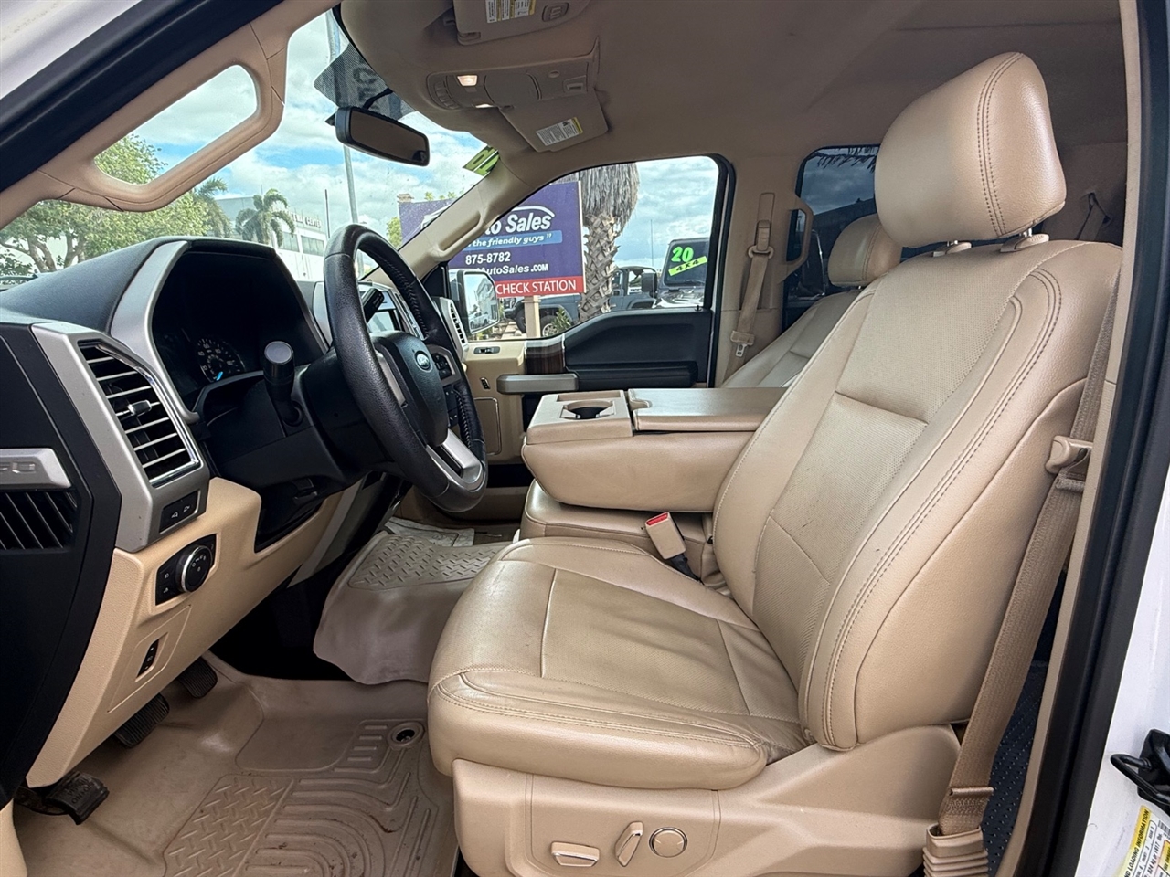 Ford F-150 Lariat SuperCrew 5.5-ft. Bed 4WD 2016