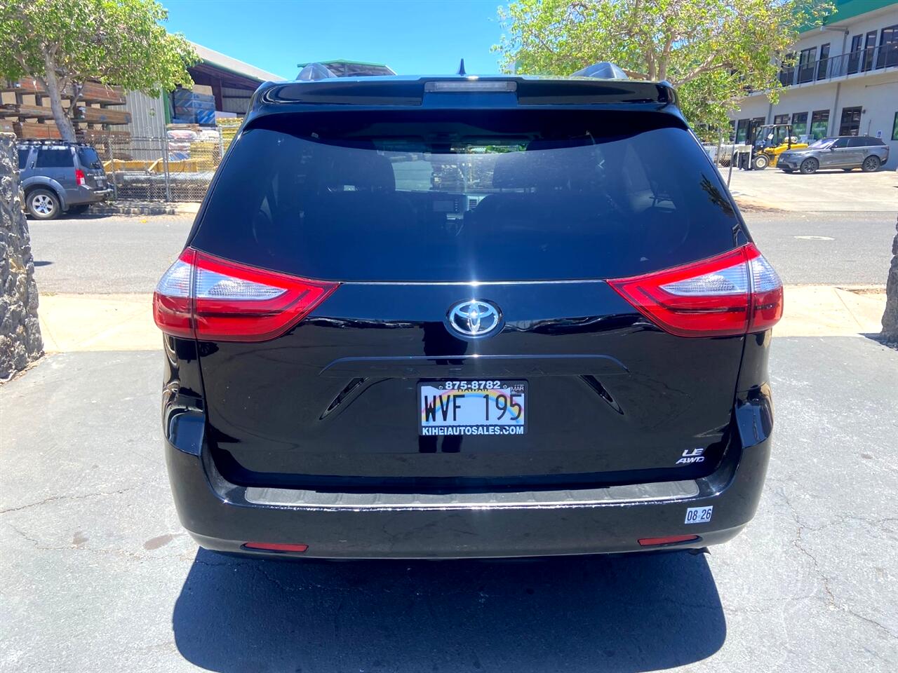 Toyota Sienna LE 7-Passenger AWD 2019