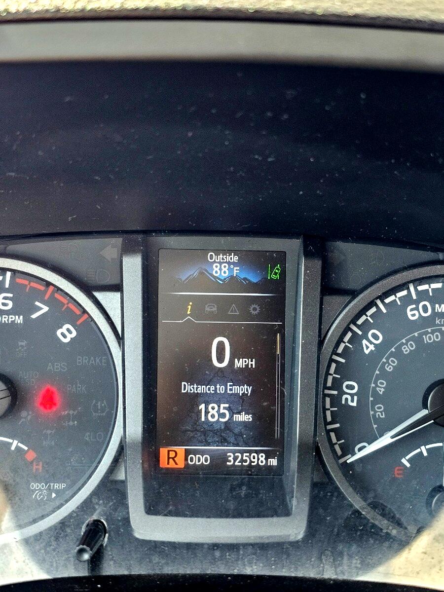 Toyota Tacoma SR5 Double Cab Long Bed V6 6AT 2WD 2022