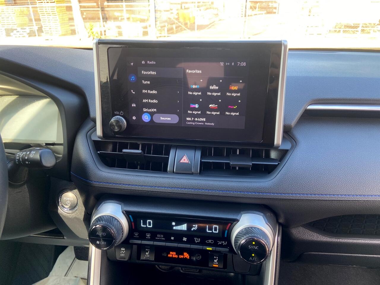 Toyota RAV4 Hybrid SE 2023