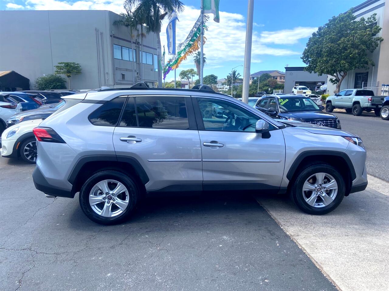 Image 5 of 2022 Toyota RAV4
