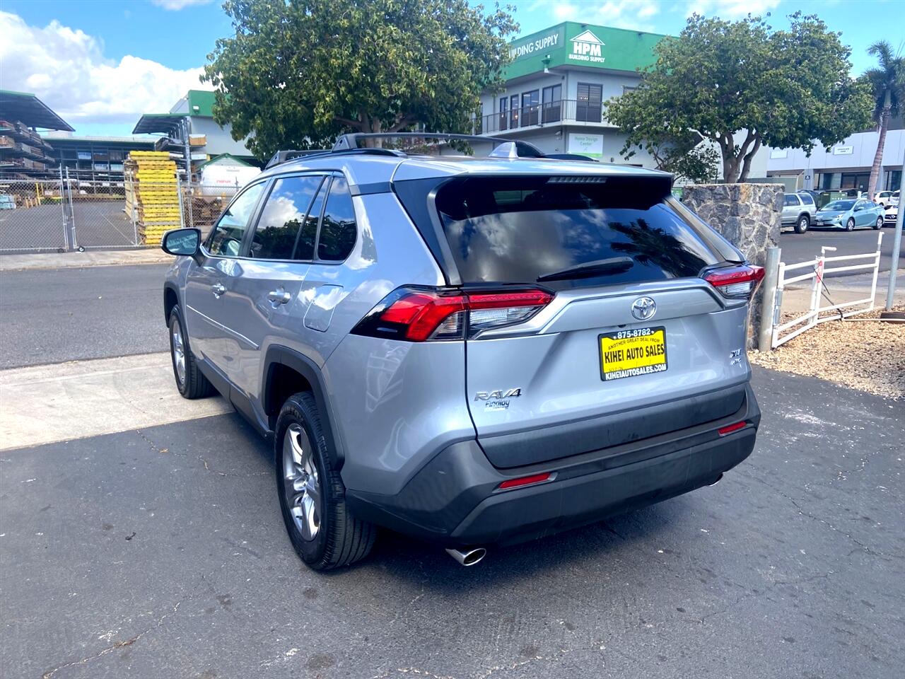 Image 8 of 2022 Toyota RAV4