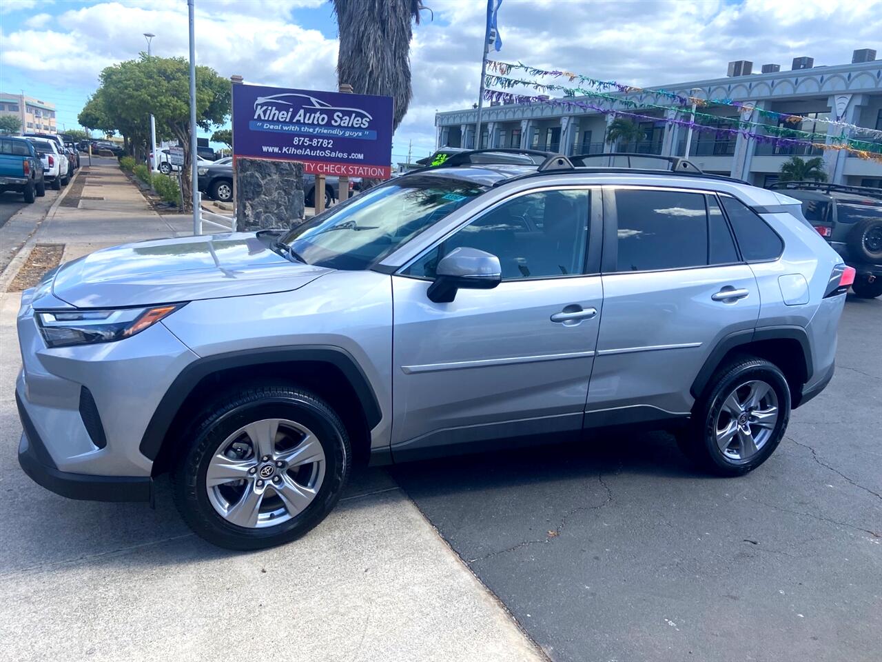 Image 9 of 2022 Toyota RAV4