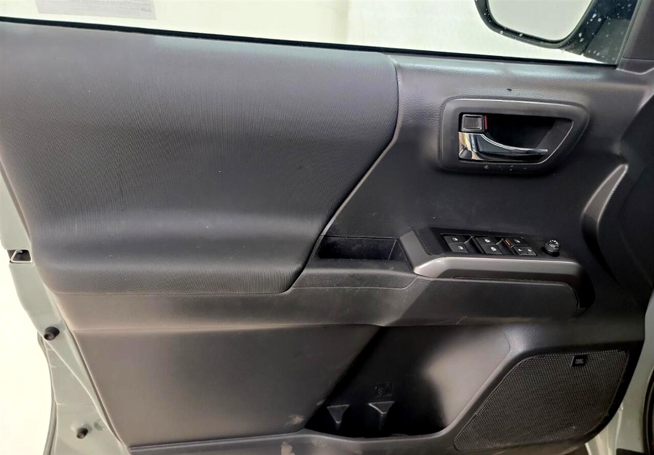 Toyota Tacoma SR5 Double Cab Super Long Bed V6 6AT 4WD 2023