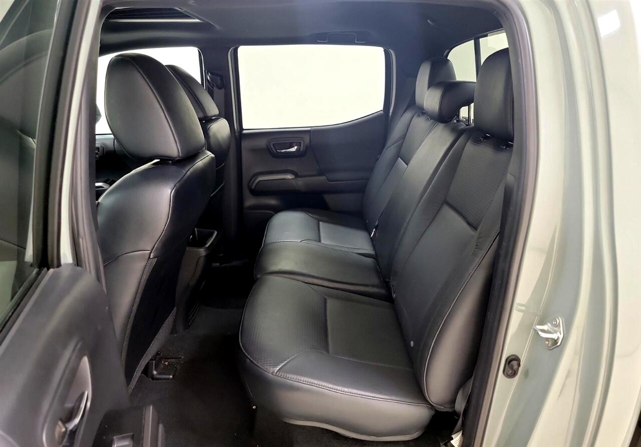 Toyota Tacoma SR5 Double Cab Super Long Bed V6 6AT 4WD 2023