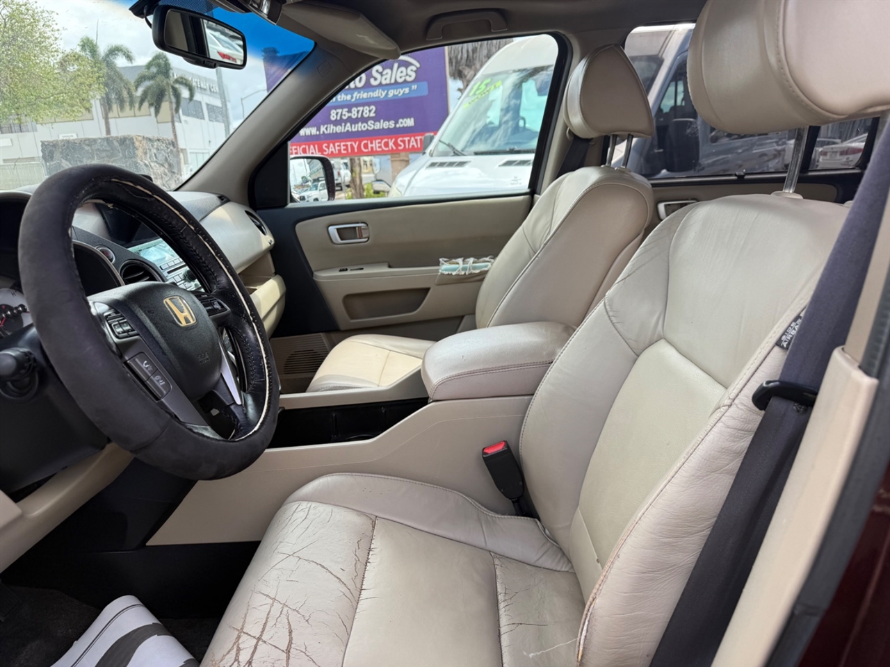 Honda Pilot Touring 2WD 5-Spd AT with DVD 2011