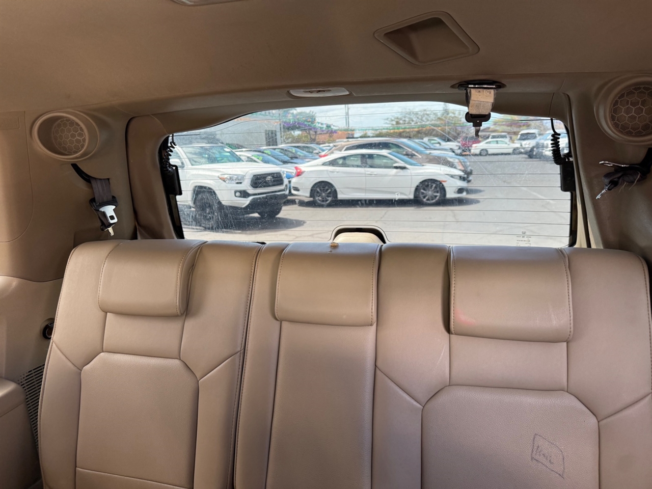 Honda Pilot Touring 2WD 5-Spd AT with DVD 2011