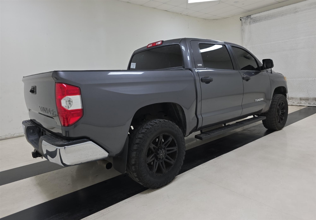 Toyota Tundra SR5 4.6L V8 CrewMax 2WD 2018