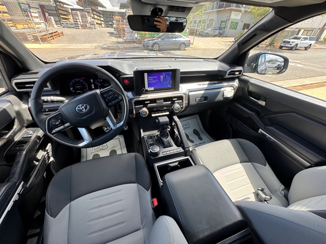 Toyota Tacoma TRD Sport Double Cab 4WD 2025