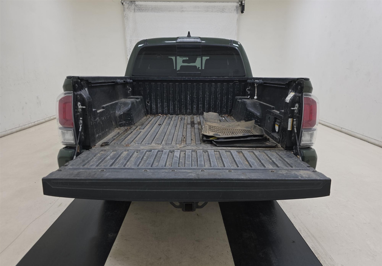 Toyota Tacoma SR5 Double Cab Long Bed V6 6AT 4WD 2022