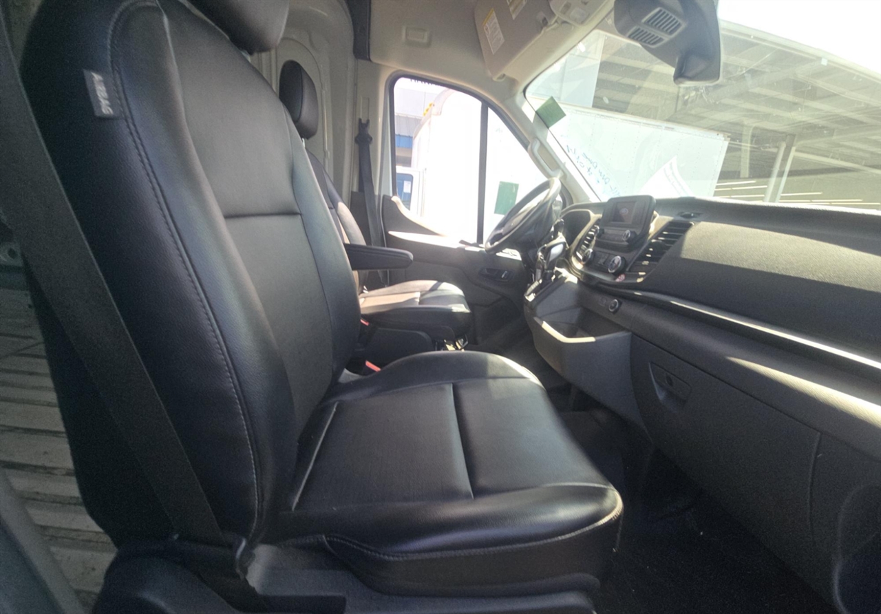 Ford Transit 250 Van 2023