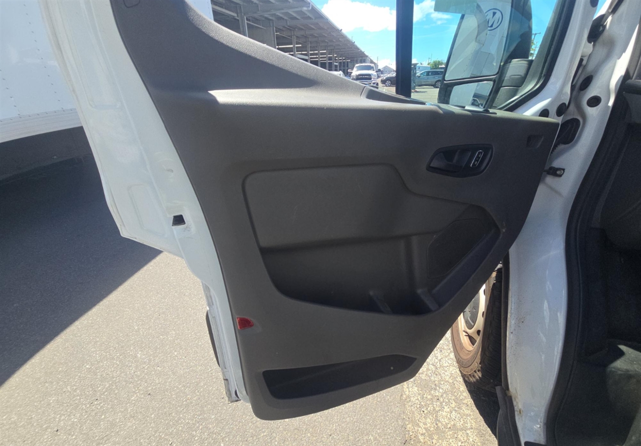 Ford Transit 250 Van 2023