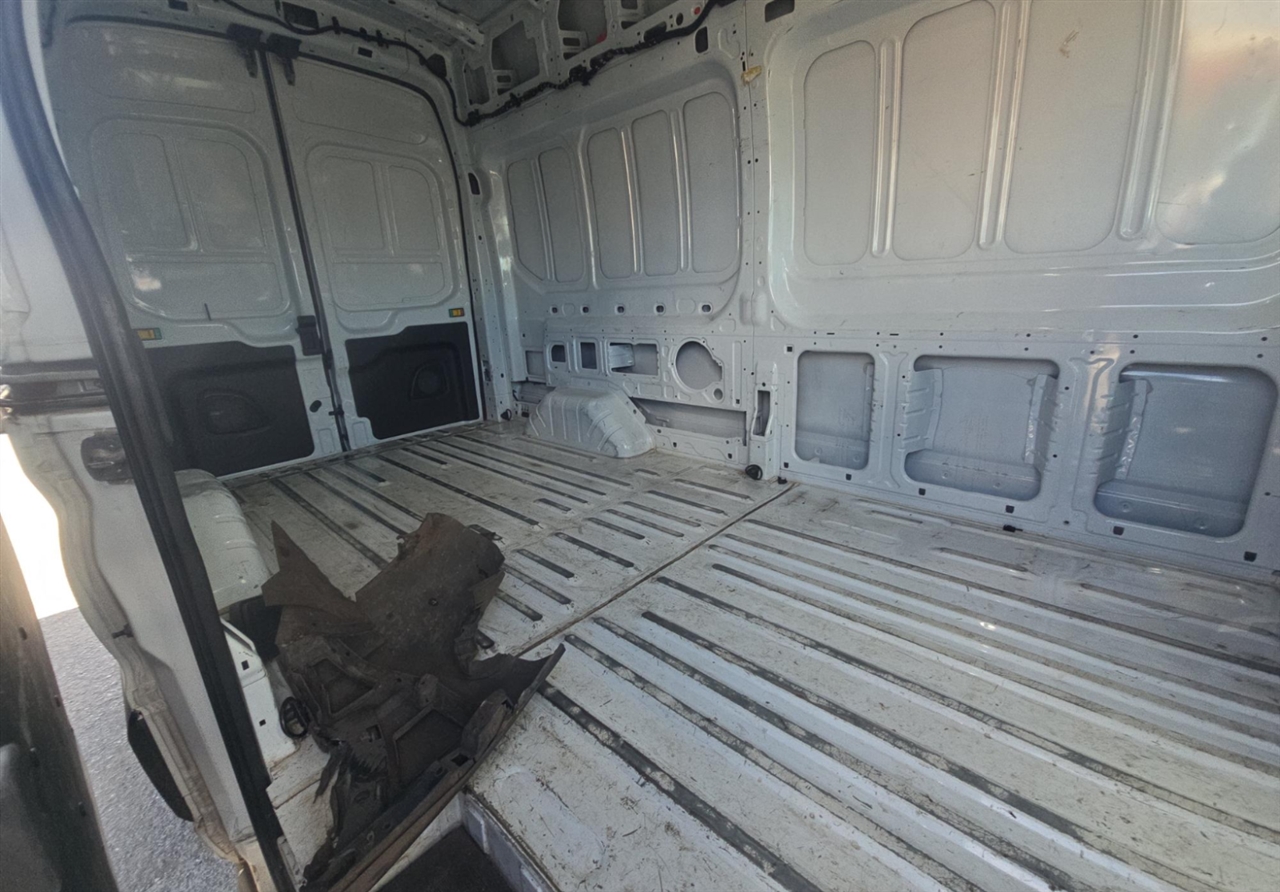 Ford Transit 250 Van 2023