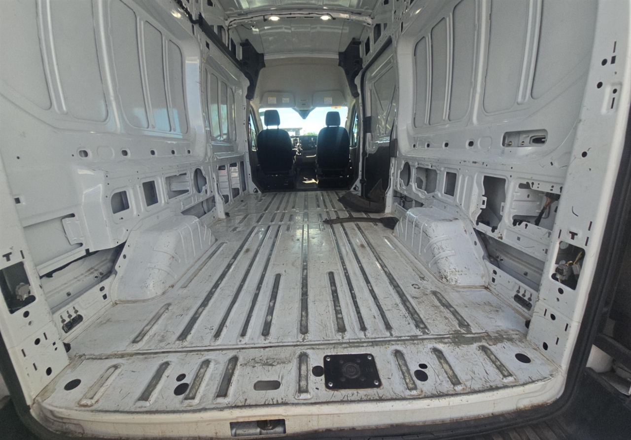 Ford Transit 250 Van 2023