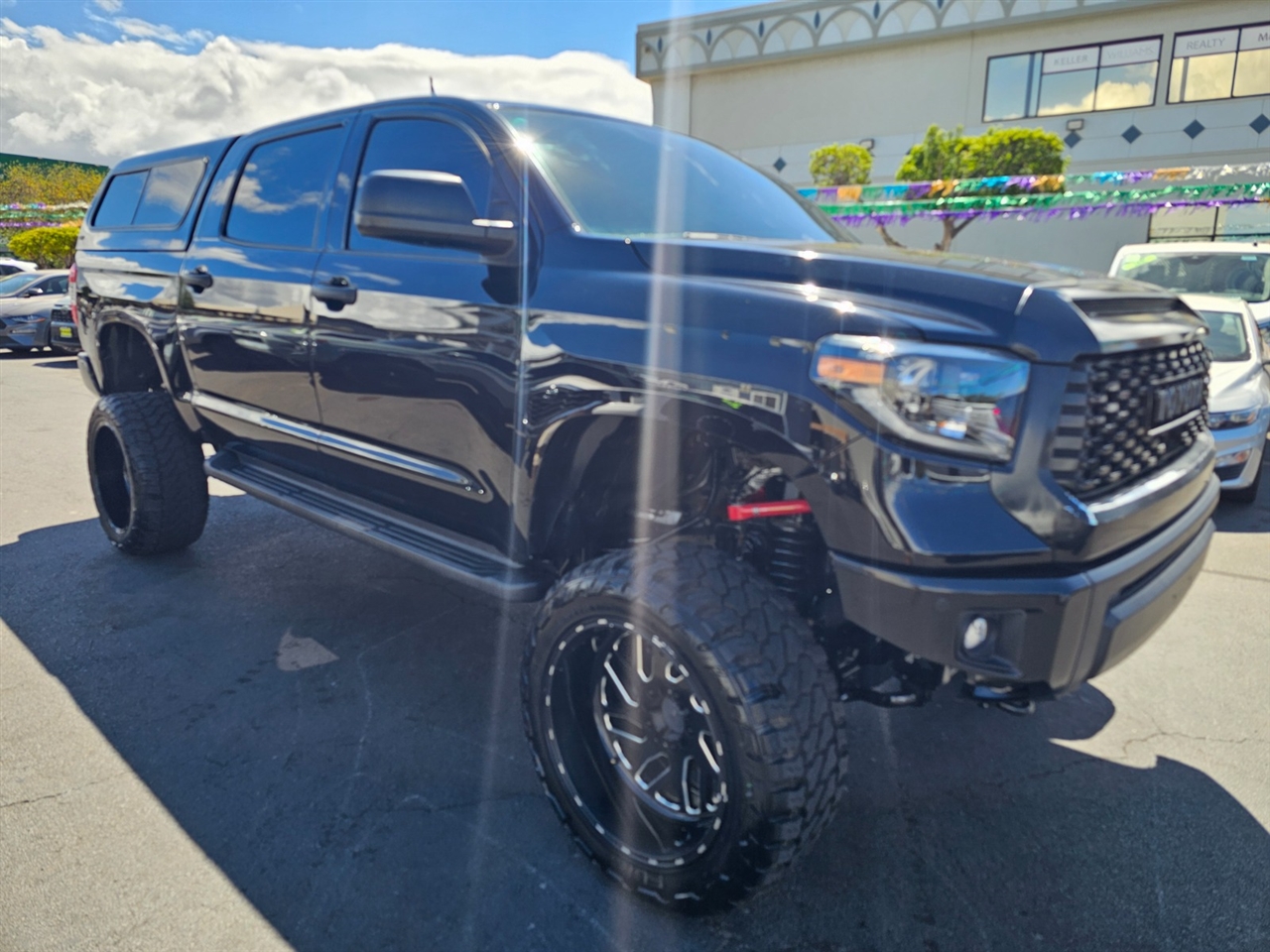 Toyota Tundra SR5 5.7L V8 CrewMax 4WD 2021