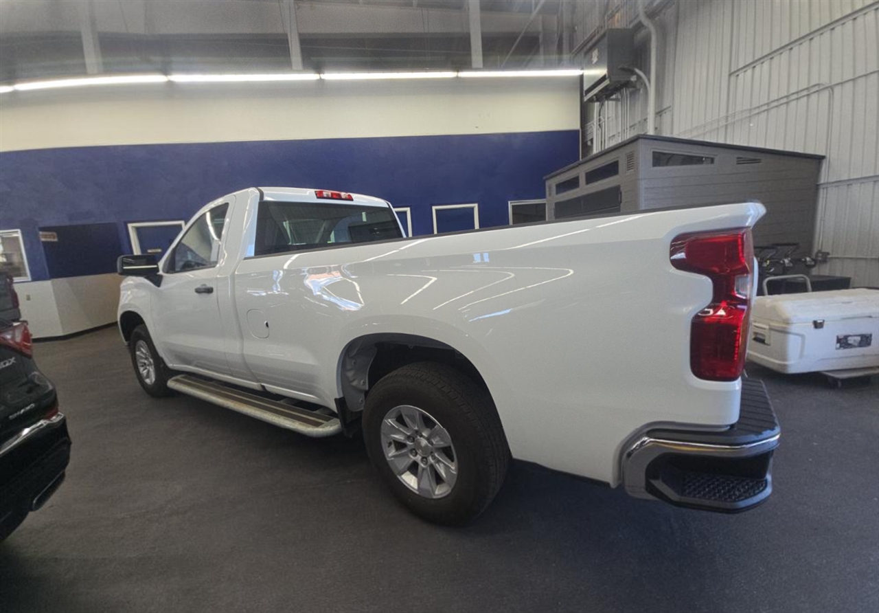 Chevrolet Silverado 1500 Work Truck 2WD 2024