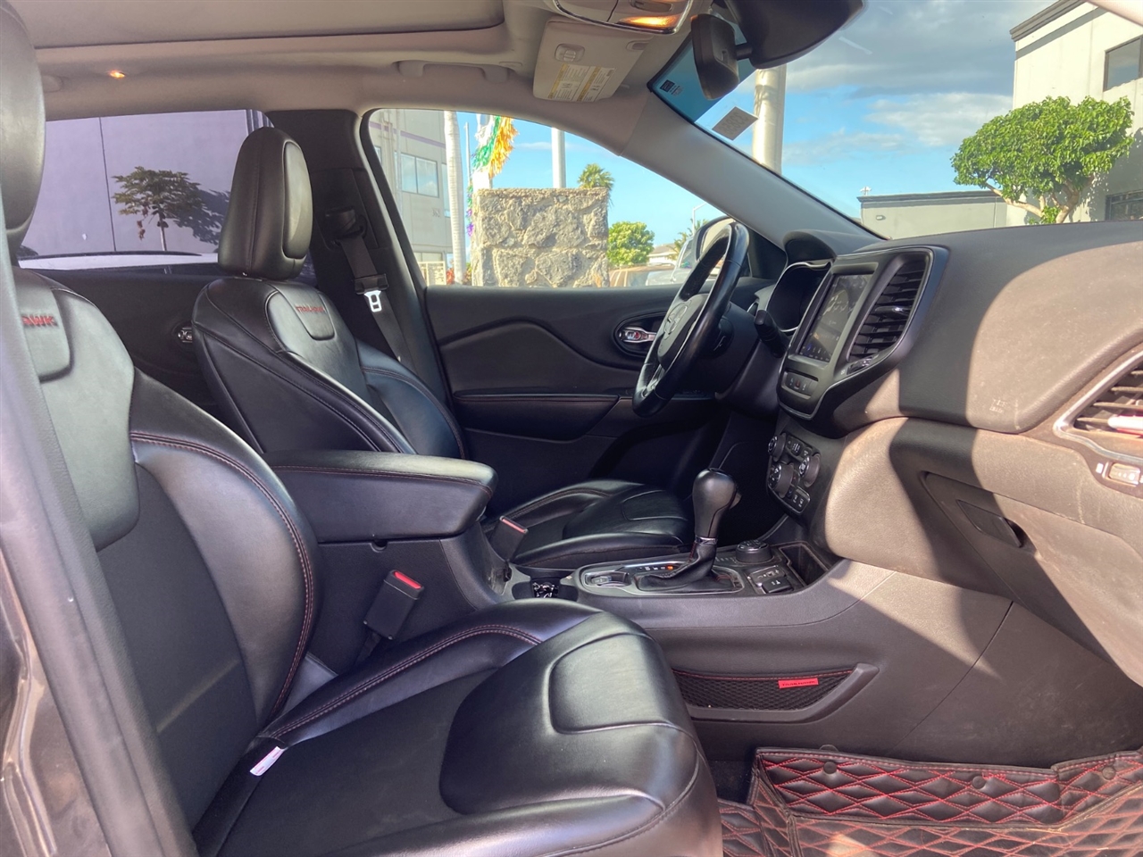 Jeep Cherokee Trailhawk 4WD 2021