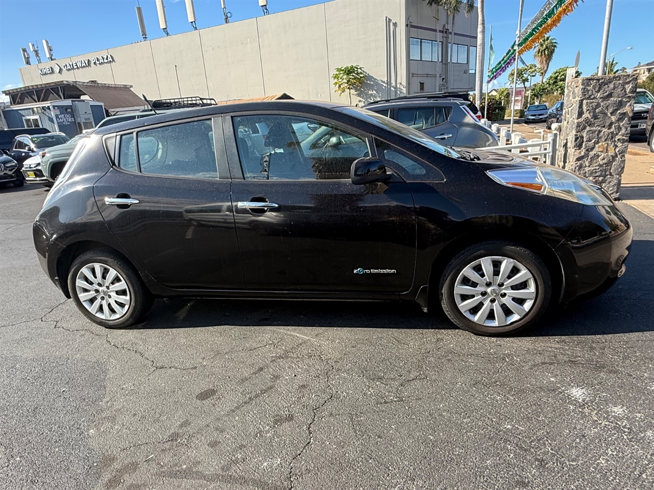 Nissan Leaf S 2013