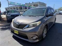 2014 Toyota Sienna 