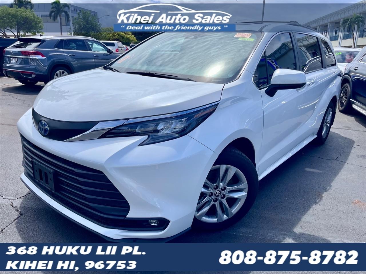 2025 Toyota Sienna XLE 7-Passenger