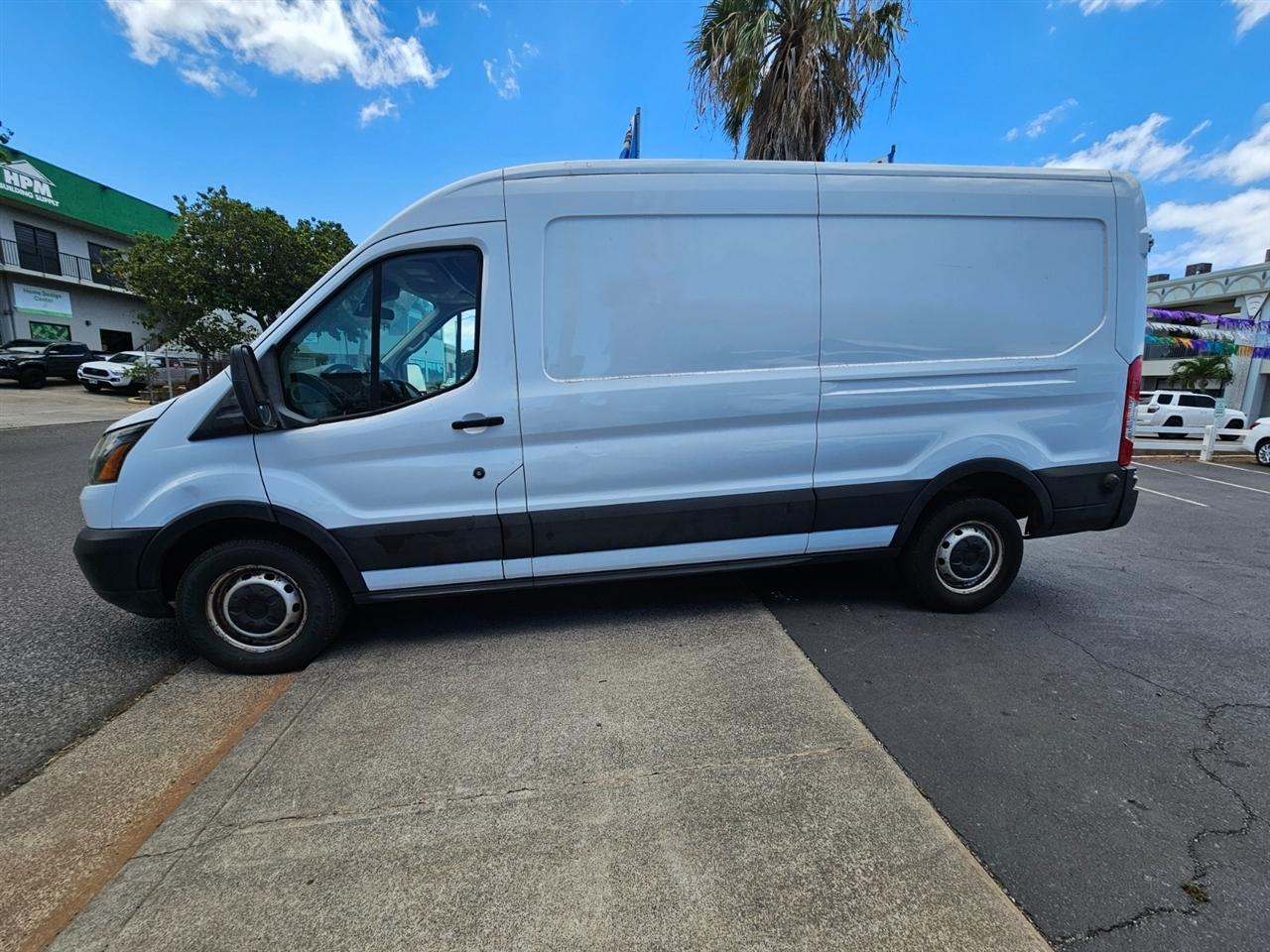 2019 Ford Transit 150 Van Low Roof 60/40 Pass. 130-in. WB