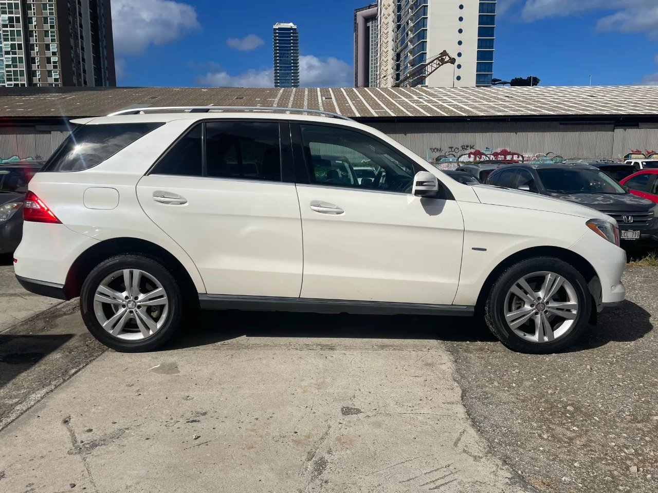 Mercedes-Benz M-Class ML350 4MATIC 2012