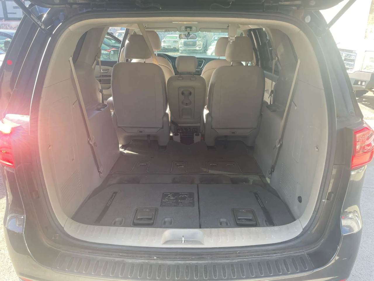 Kia Sedona LX 2020