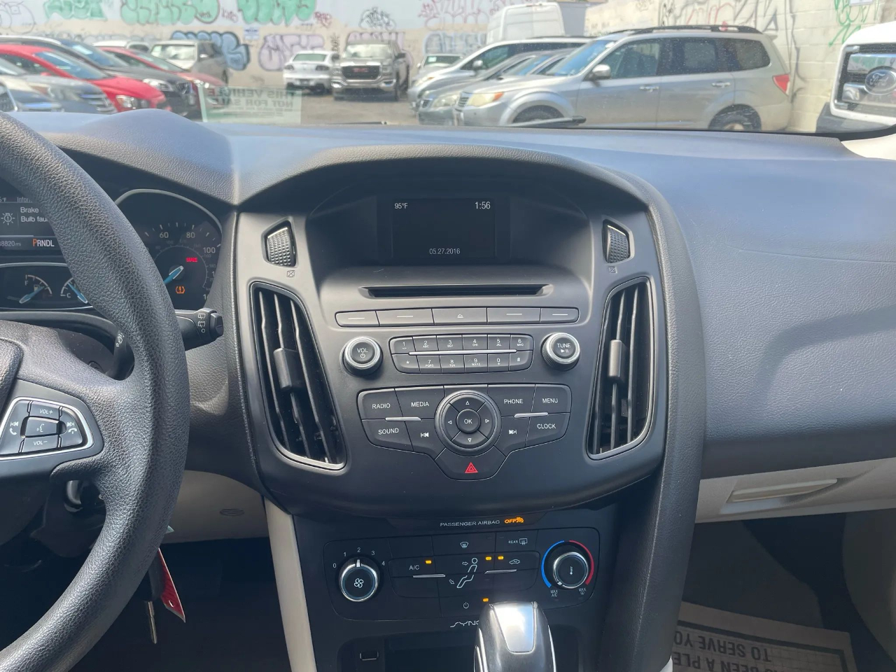 Ford Focus SE Hatch 2015