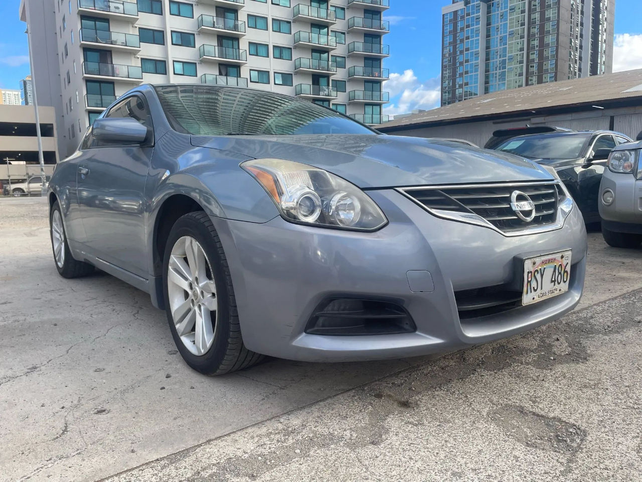 Nissan Altima 2.5 S 6M/T Coupe 2012