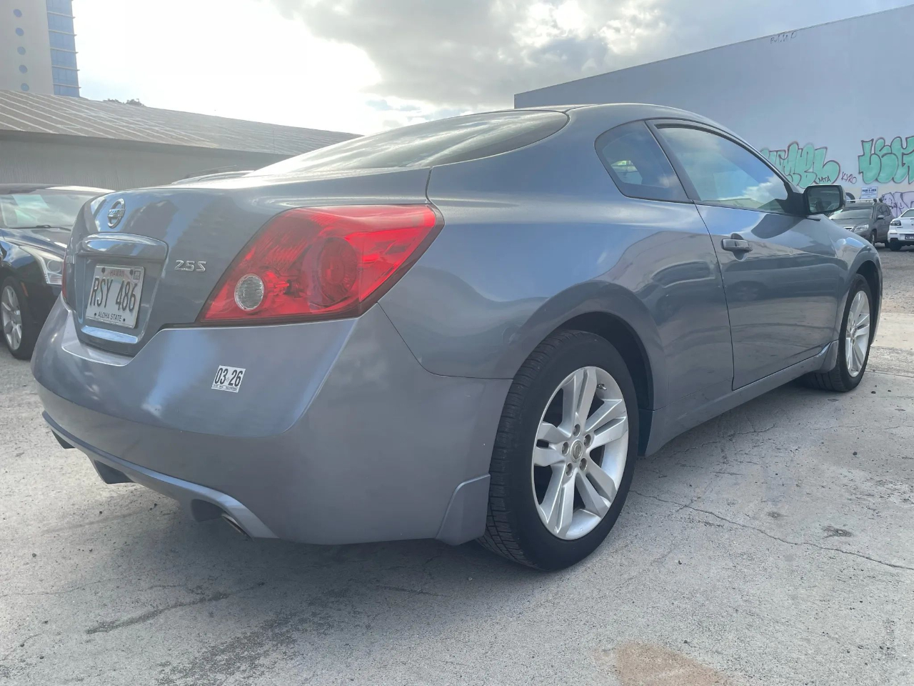 Nissan Altima 2.5 S 6M/T Coupe 2012