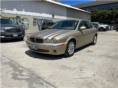 2003 Jaguar X-Type 