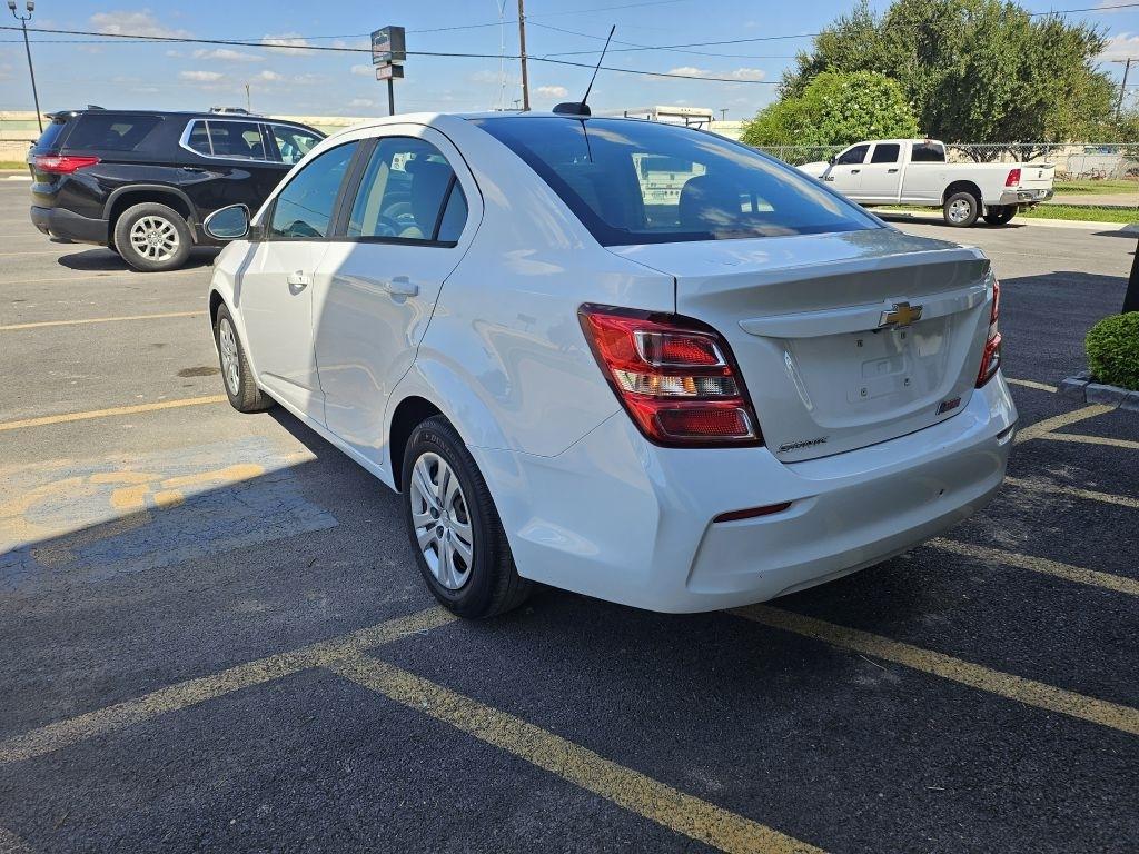 Chevrolet Sonic LS Auto Sedan 2020