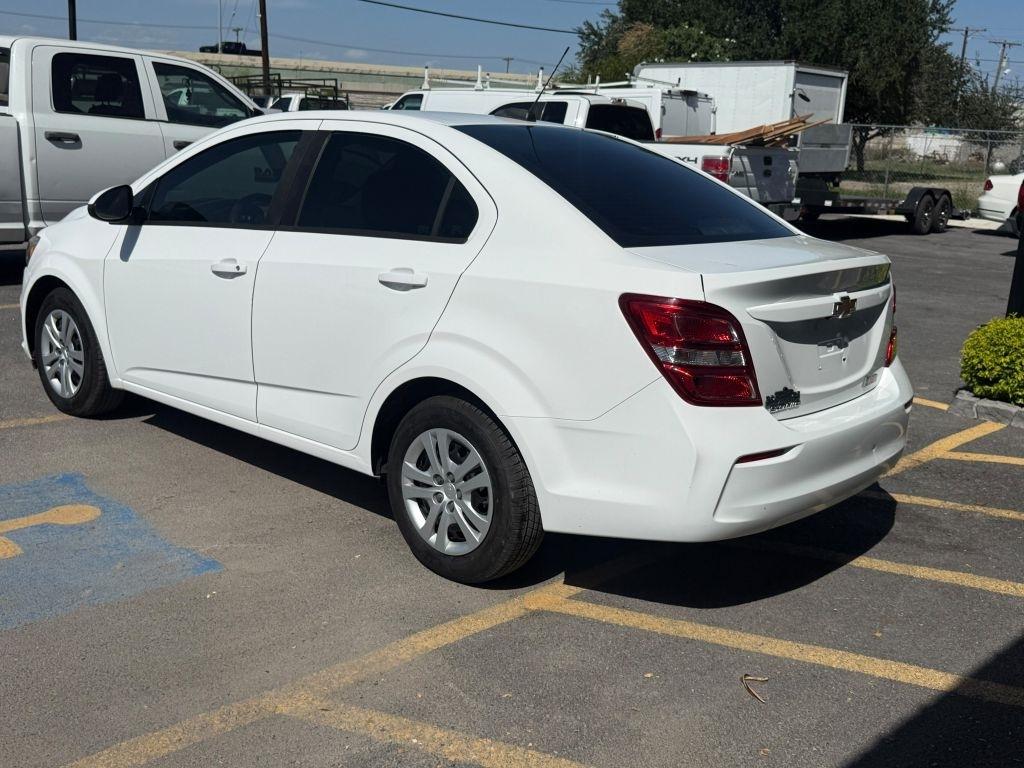 Chevrolet Sonic LS Auto Sedan 2020