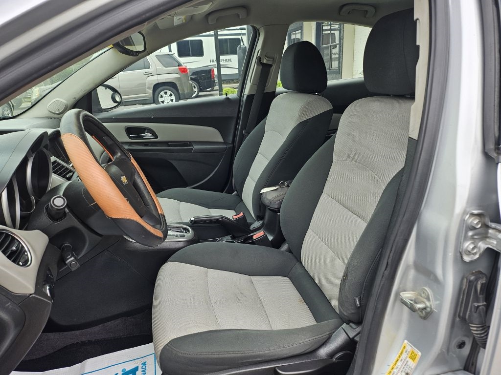 Chevrolet Cruze 2LS 2012