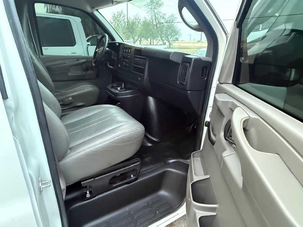 Chevrolet Express 1500 Cargo 2012
