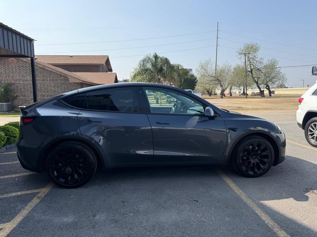 Tesla Model Y Long Range AWD 2023