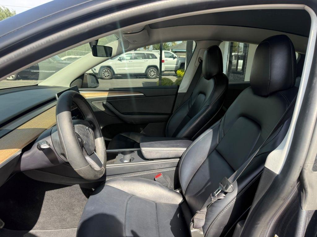 Tesla Model Y Long Range AWD 2023