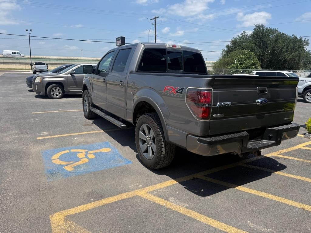 Ford F-150 XL SuperCrew 5.5-ft. Bed 4WD 2014