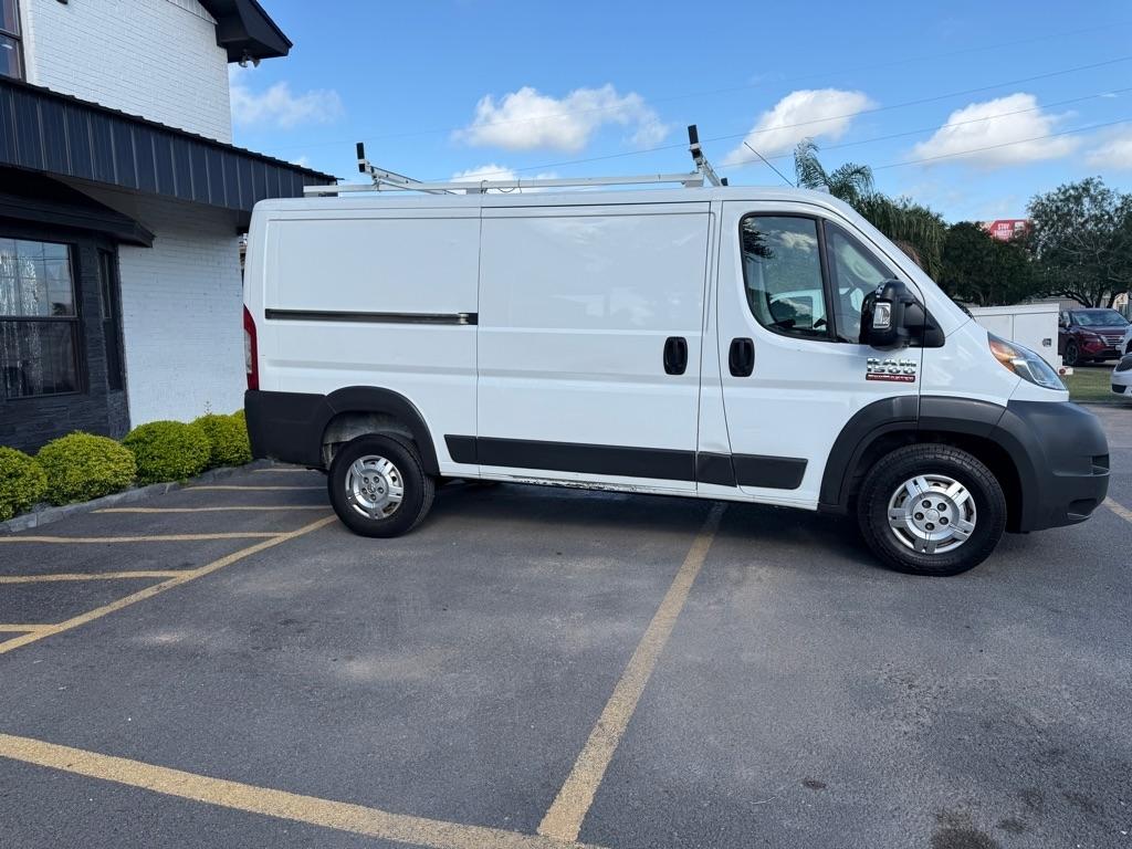 RAM Promaster 1500 Low Roof Tradesman 136-in. WB 2018