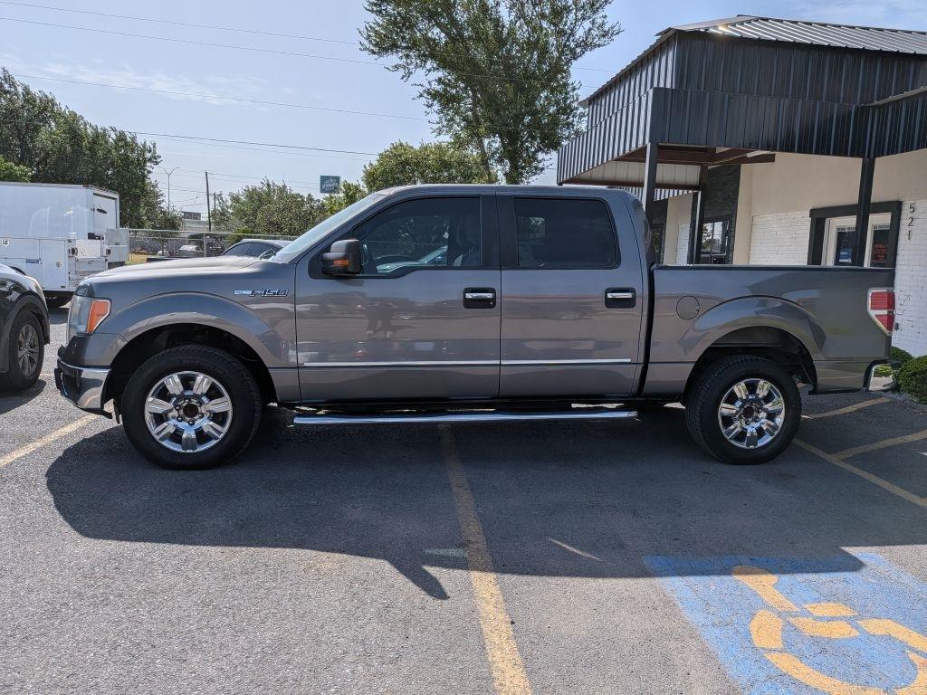 Ford F-150 XL SuperCrew 5.5-ft. Bed 2WD 2012