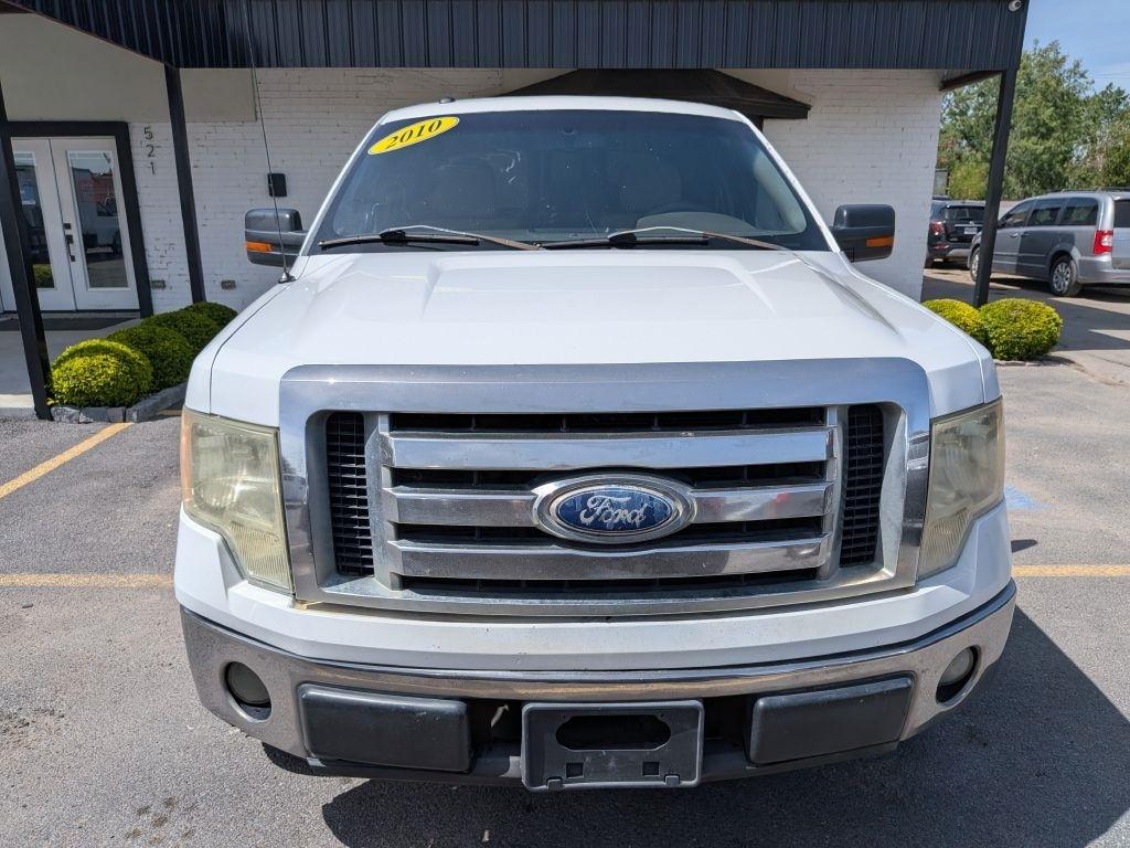 Ford F-150 XL SuperCab 8-ft. Bed 4WD 2010