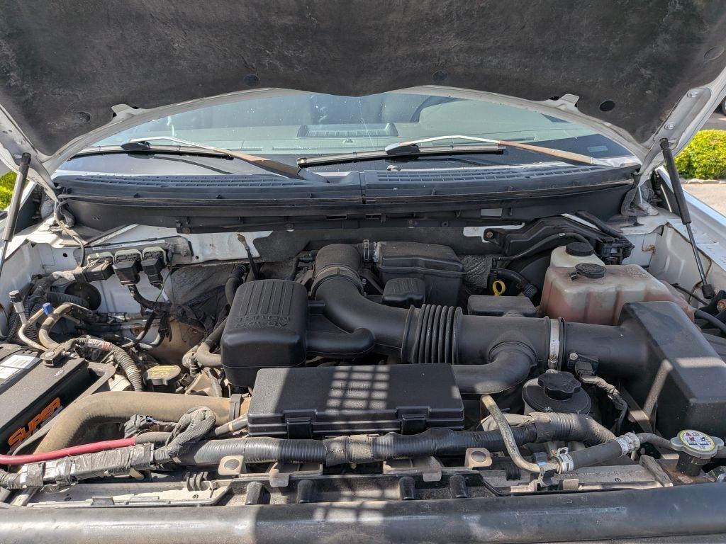 Ford F-150 XL SuperCab 8-ft. Bed 4WD 2010