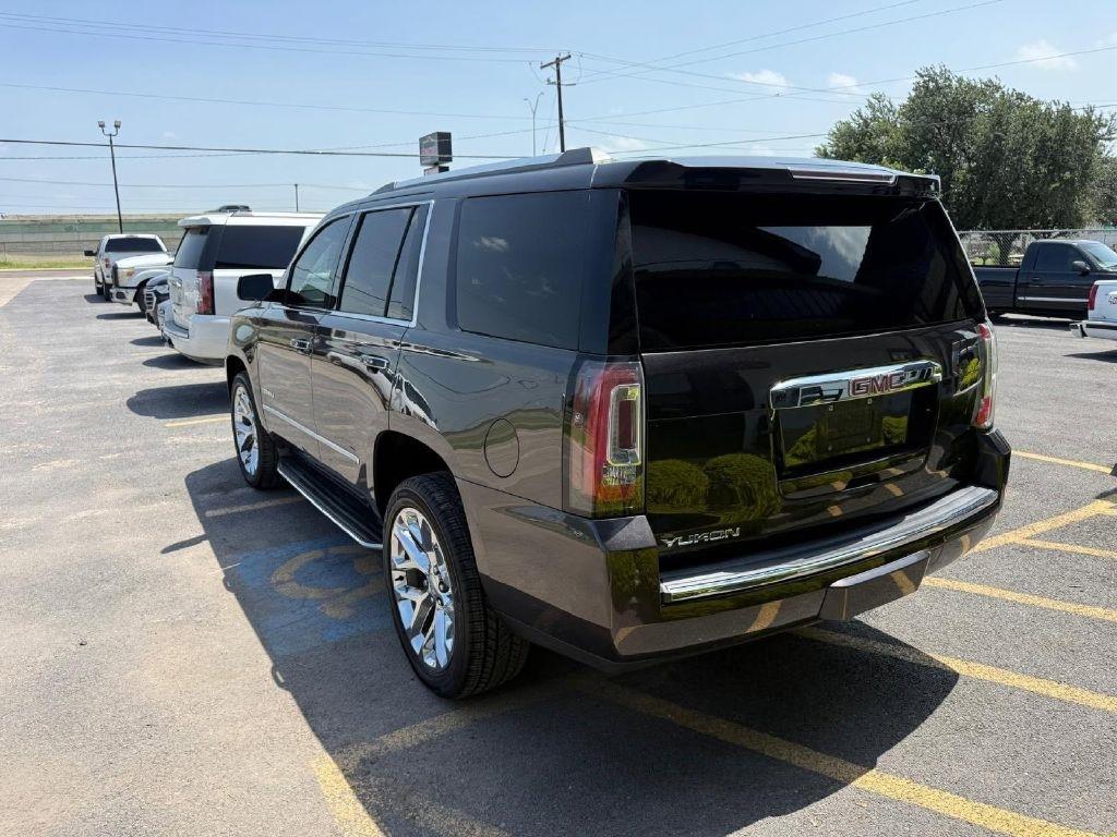 GMC Yukon Denali 2WD 2017