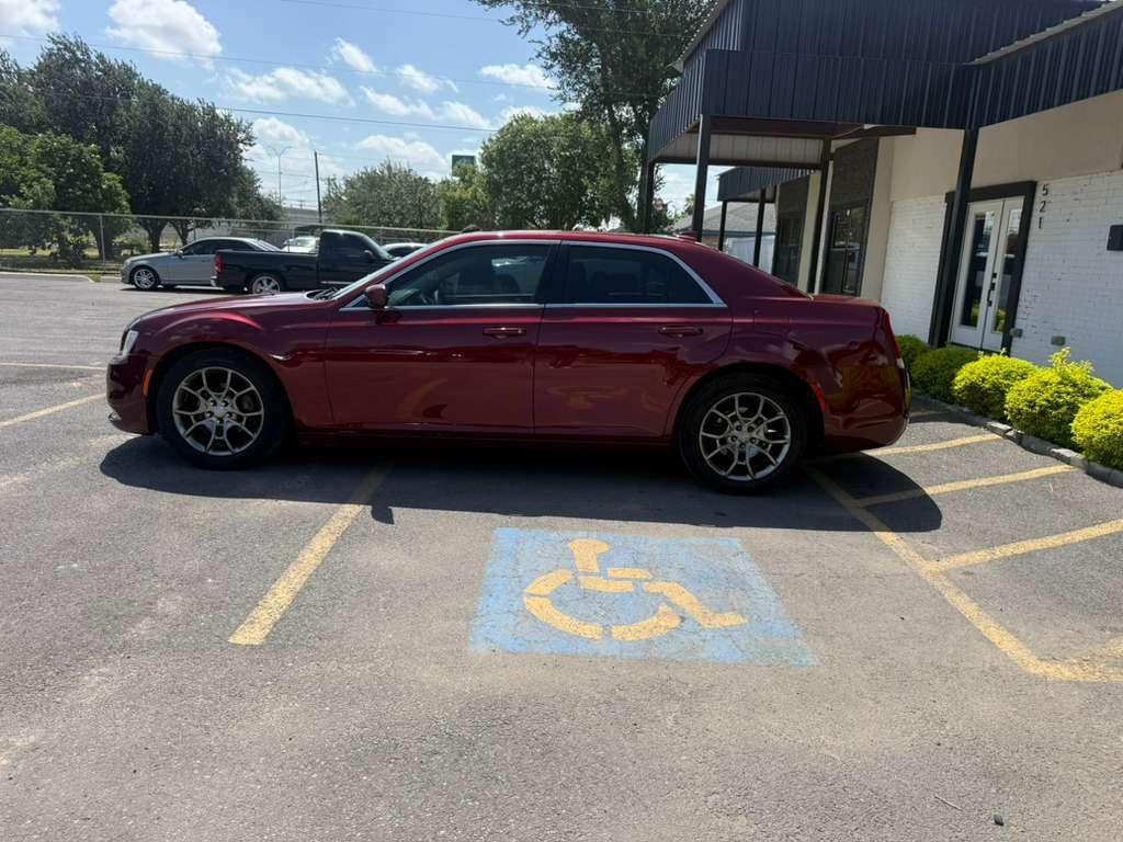 Chrysler 300 Limited RWD 2016