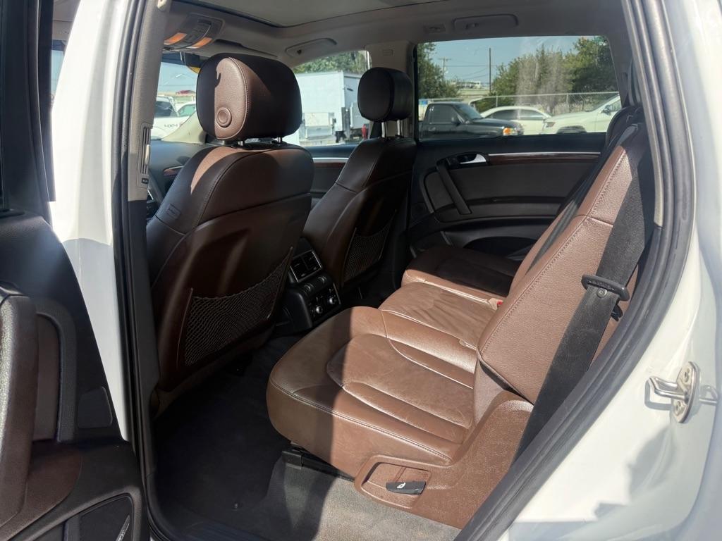 Audi Q7 3.0T Premium Plus quattro 2015