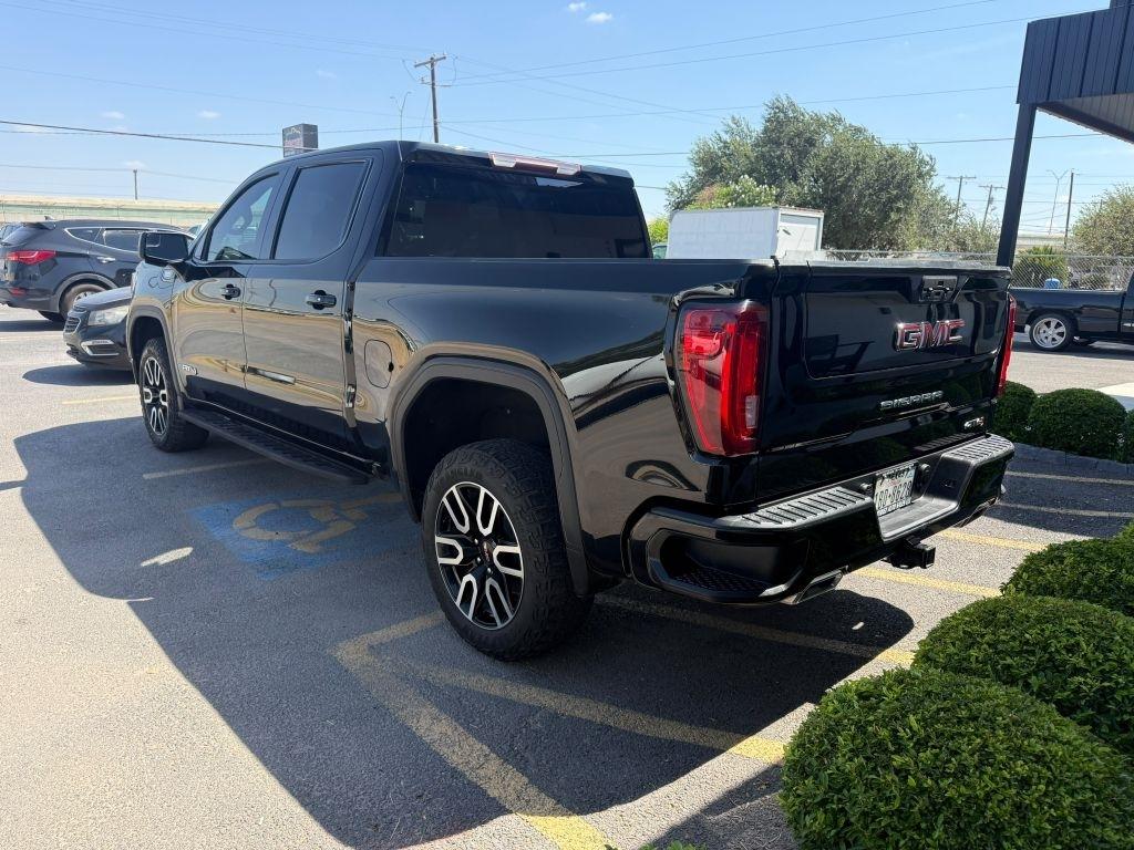 GMC Sierra 1500 AT4 Crew Cab Long Box 4WD 2021